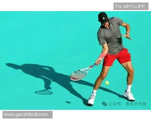 深圳网球队的节奏揭秘：网球巨献背后的训练与激情